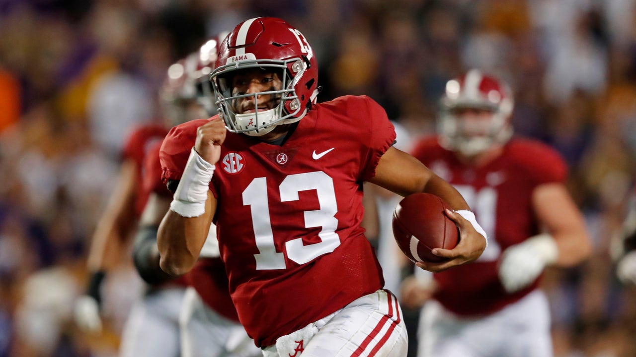 AP Top 25: West Virginia up to 7 after 10 ranked teams lose